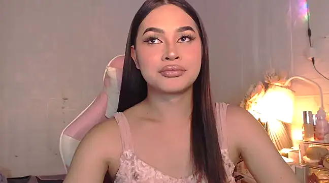 Ashely Lewis online show from 02.02.25