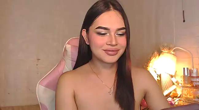 Ashely Lewis online show from 02.17.25