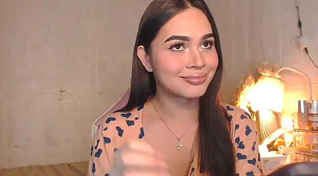 Ashely Lewis online show from 02.18.25