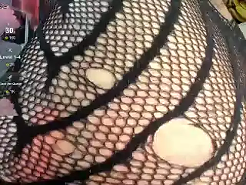 Snapshot of Lexxxxx_ chatting on 12.02.24 Lexxxxx online show from 12.02.24