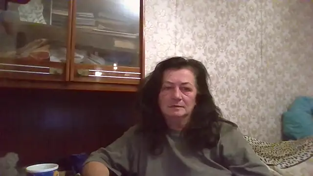 GypsiQueen2 online show from 09.29.25