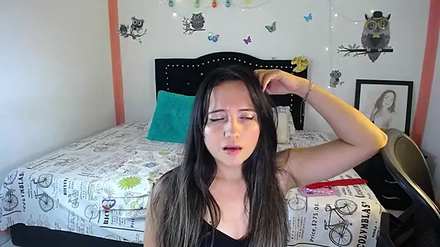 naughty girl 4u online show from 03.08.25