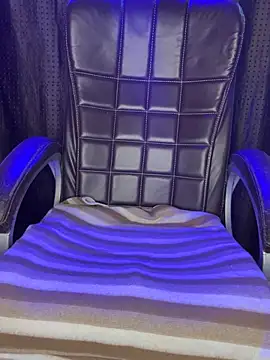 SCHOOL Girl 0 online show from 12.18.24