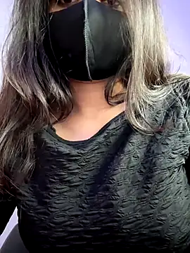 Hottie ishuu online show from 12.02.24