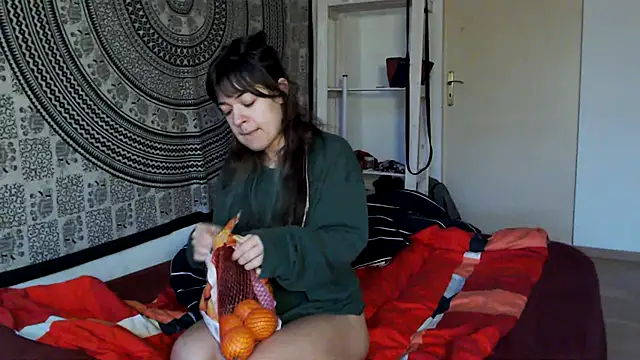 LinaWinter online show from 03.07.25