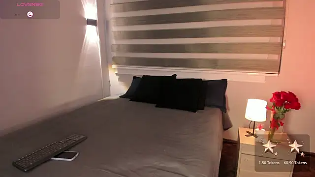 MERIDA TAYLOR online show from 04.02.26