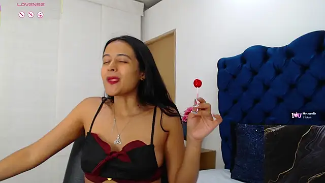 Snapshot of Lili666_ chatting on 06.20.26 Lili666 online show from 06.20.26