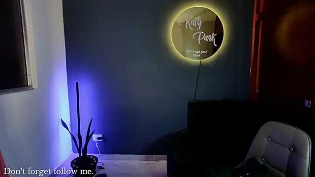 Snapshot of kattypark chatting on 02.28.25 kattypark online show from 02.28.25