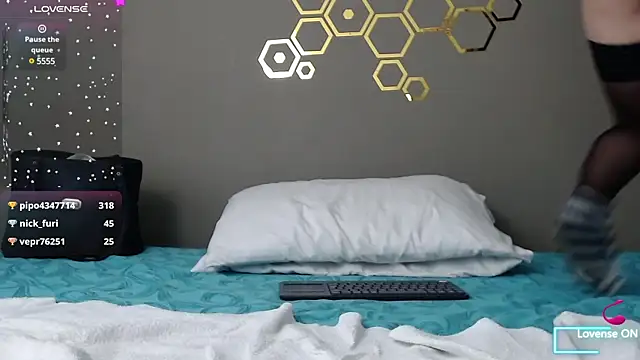 adriscute online show from 01.22.25