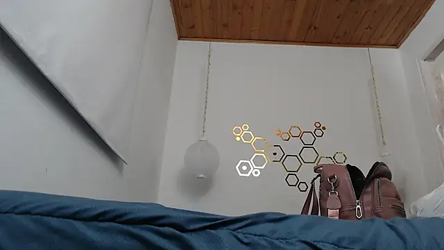 adriscute online show from 03.23.25