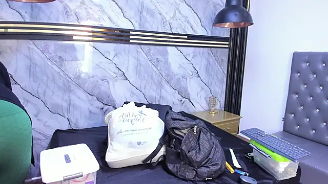 Snapshot of HannyMansonh chatting on 03.15.25 HannyMansonh online show from 03.15.25