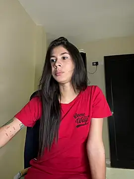 Snapshot of alia_bashar chatting on 01.31.25 alia bashar online show from 01.31.25