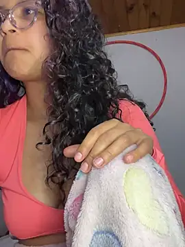 Hathorlove online show from 03.06.25