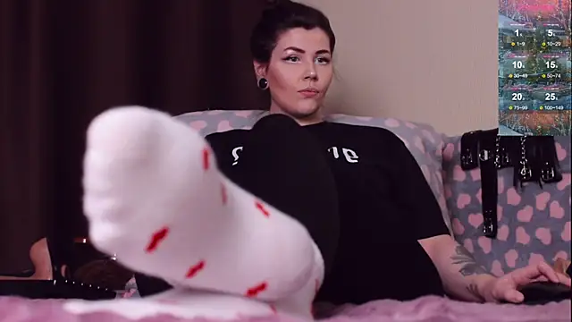 Luna Blake online show from 12.14.24