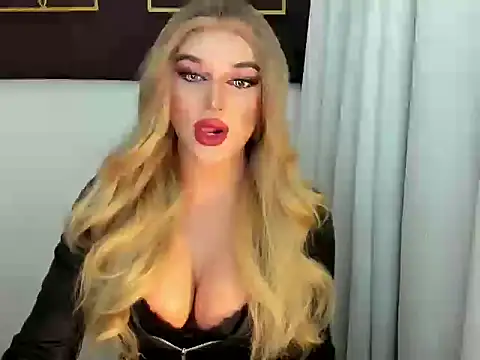 Snapshot of hotstellacumxxx chatting on 02.28.26 hotstellacumxxx online show from 02.28.26