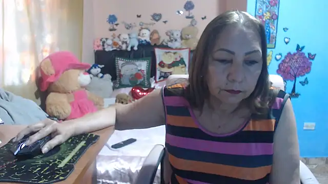 milfeddy  online show from 12.19.25