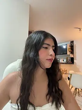 Gaby zahir  online show from 01.15.25