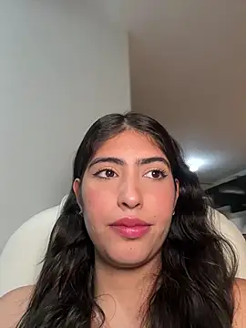 Gaby zahir  online show from 01.15.25