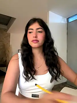 Gaby zahir  online show from 09.09.25