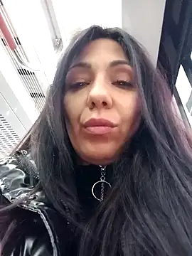 LeticiaWoods online show from 12.02.24