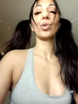 LeticiaWoods online show from 12.27.24