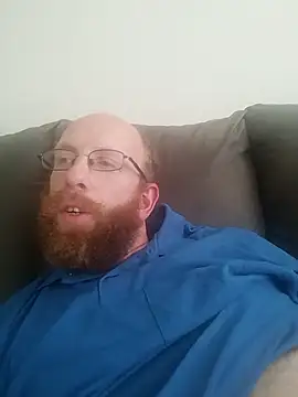 Snapshot of TaylorBlaze chatting on 09.30.25 TaylorBlaze online show from 09.30.25