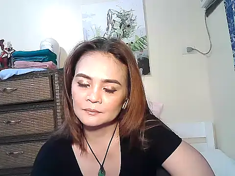 Kisses-13 online show from 11.02.25