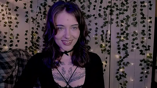 risha laas online show from 09.25.25