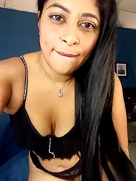 Snapshot of Lashmy111 chatting on 12.14.24 Lashmy111 online show from 12.14.24