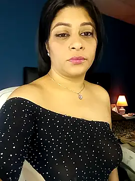 Snapshot of Lashmy111 chatting on 02.23.25 Lashmy111 online show from 02.23.25