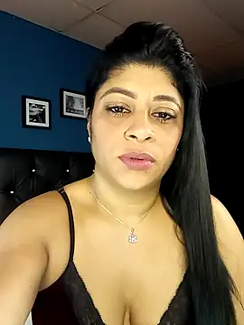 Snapshot of Lashmy111 chatting on 03.16.25 Lashmy111 online show from 03.16.25