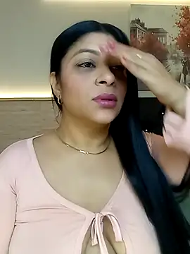 Snapshot of Lashmy111 chatting on 11.16.25 Lashmy111 online show from 11.16.25