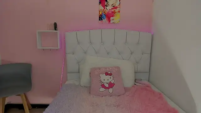 18candys online show from 12.06.24