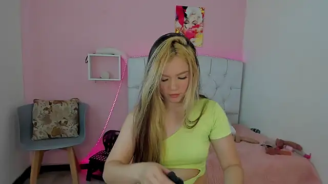 18candys online show from 05.22.26