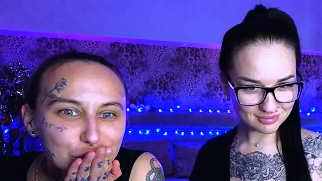 Cool Freak  online show from 12.24.24