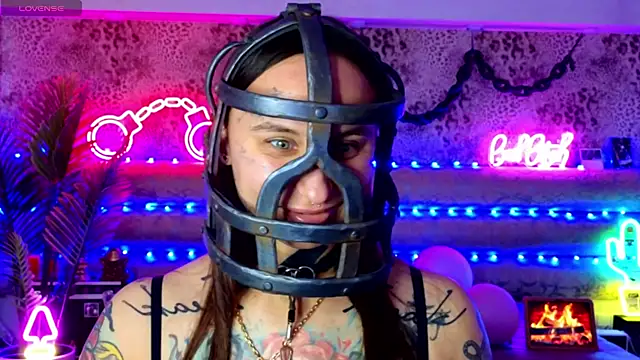 Cool Freak  online show from 01.16.26