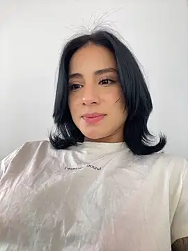 Ale Lewis online show from 09.10.25