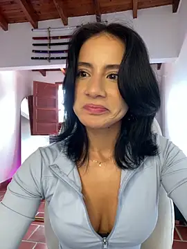 Ale Lewis online show from 09.28.25