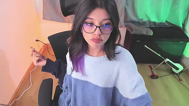 NanaRott online show from 03.22.25