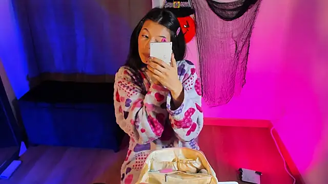 NanaRott online show from 11.01.25