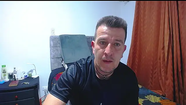 Snapshot of amaya_627 chatting on 06.12.26 amaya 627 online show from 06.12.26
