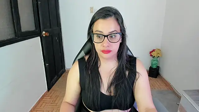 smile sweetpao online show from 03.04.25