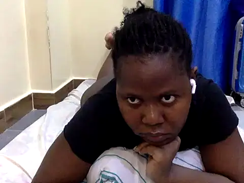 Snapshot of 10sexymelo69_ chatting on 02.28.26 10sexymelo69 online show from 02.28.26