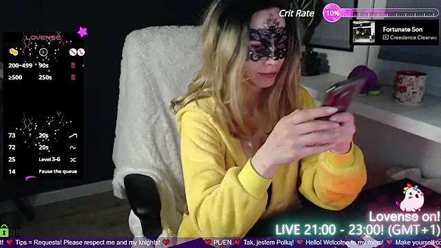 strawberry muffin online show from 01.01.25