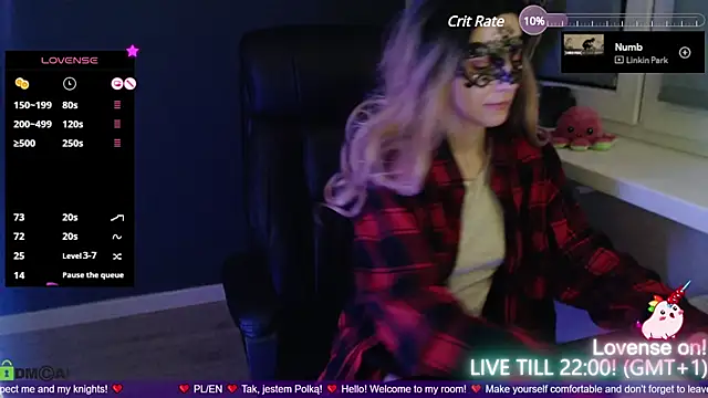 strawberry muffin online show from 01.18.25