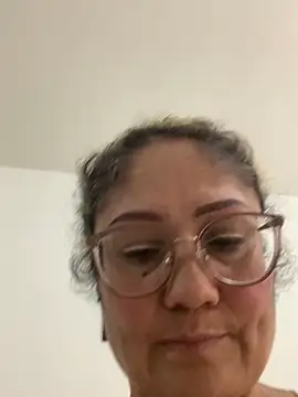 Snapshot of gabiTetas chatting on 12.12.24 gabiTetas online show from 12.12.24