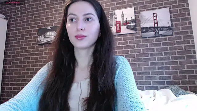 Snapshot of _Hot_Lady_ chatting on 01.07.25 Hot Lady online show from 01.07.25