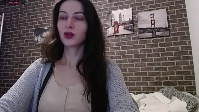 Snapshot of _Hot_Lady_ chatting on 01.07.25 Hot Lady online show from 01.07.25