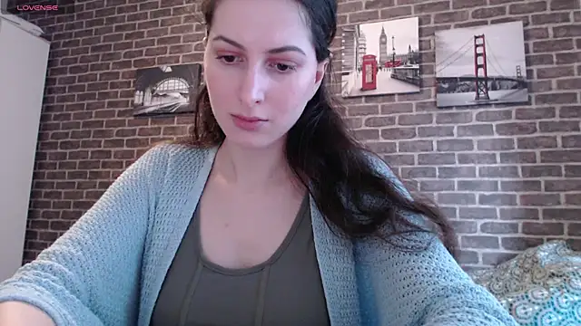 Snapshot of _Hot_Lady_ chatting on 01.10.25 Hot Lady online show from 01.10.25