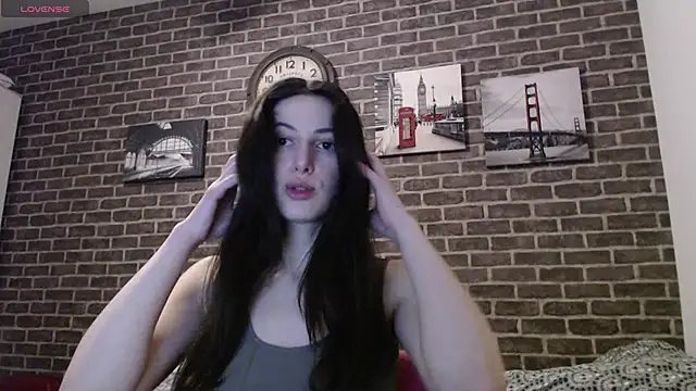 Snapshot of _Hot_Lady_ chatting on 01.19.25 Hot Lady online show from 01.19.25